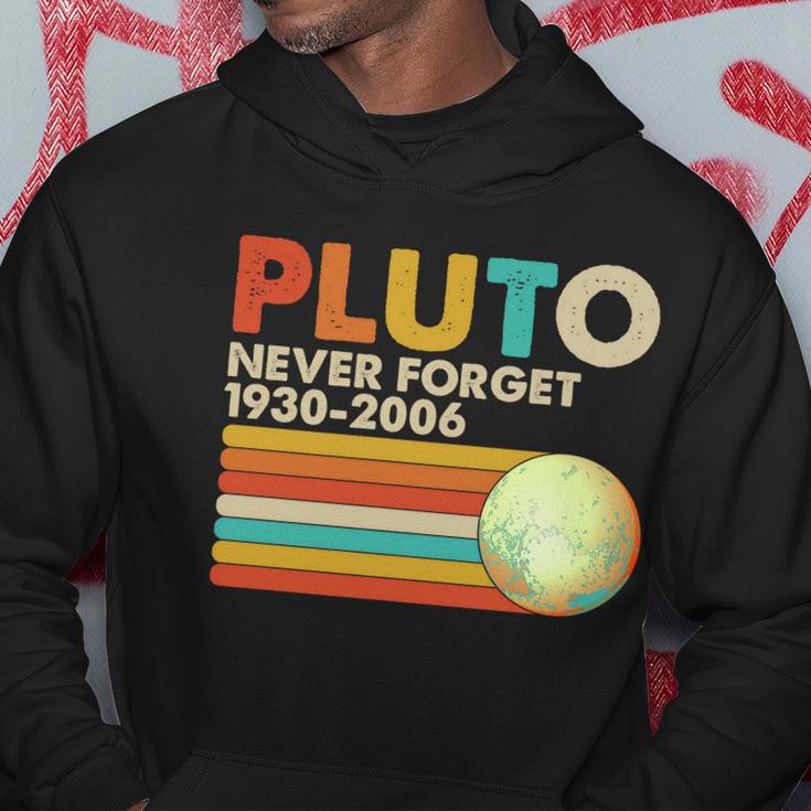 Vintage Colors Pluto Never Forget 1930-2006 Tshirt Hoodie Unique Gifts