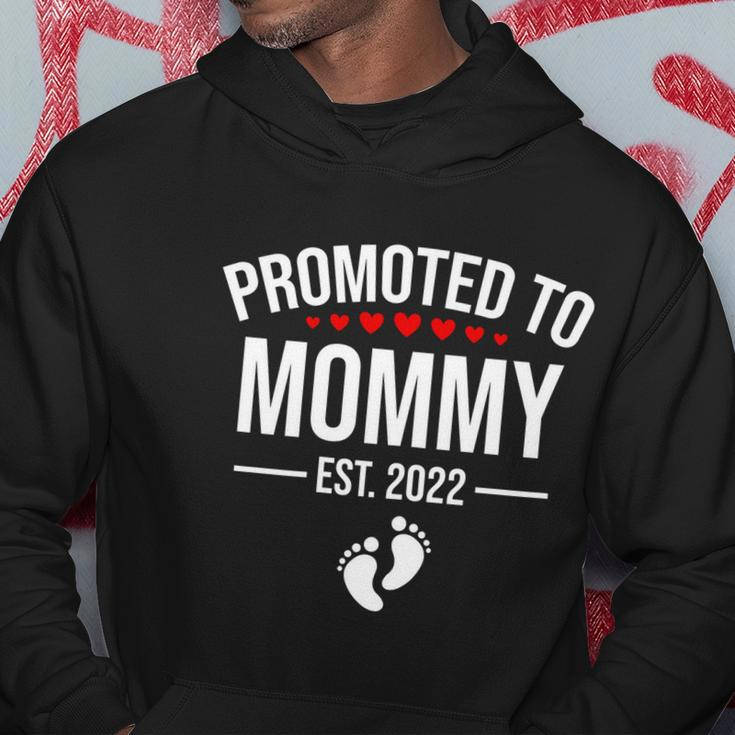 Womens 1St Time Mom Est 2022 Gift New First Mommy 2022 Mothers Day Gift Tshirt Hoodie Unique Gifts