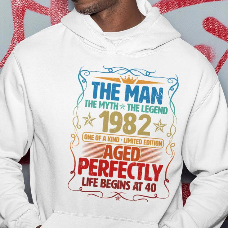 The Man Myth Legend 1982 Aged Perfectly 40Th Birthday Tshirt Hoodie Unique Gifts