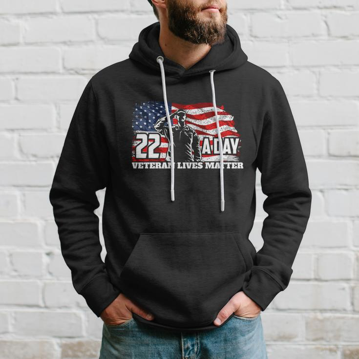 22 Per Day Veteran Lives Matter Suicide Awareness Usa Flag Men Hoodie Gifts for Him