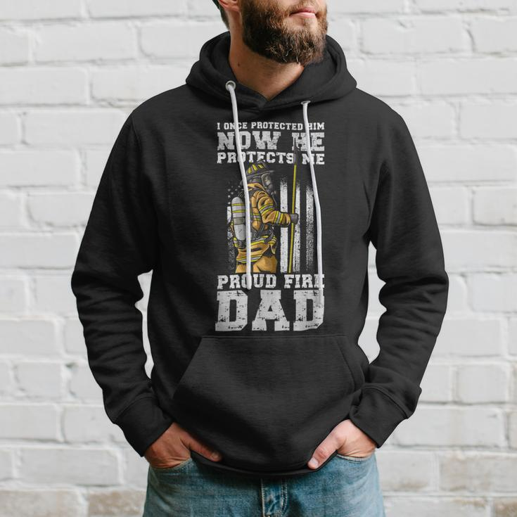 Firefighter Proud Fire Dad Firefighter Dad Of A Fireman Father V2 Hoodie Gifts for Him