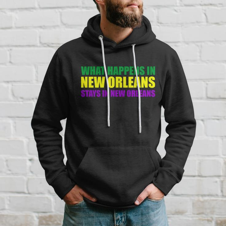 What Happens In New Orleans Stays In New Orleans Mardi Gras T-Shirt Men Hoodie Gifts for Him