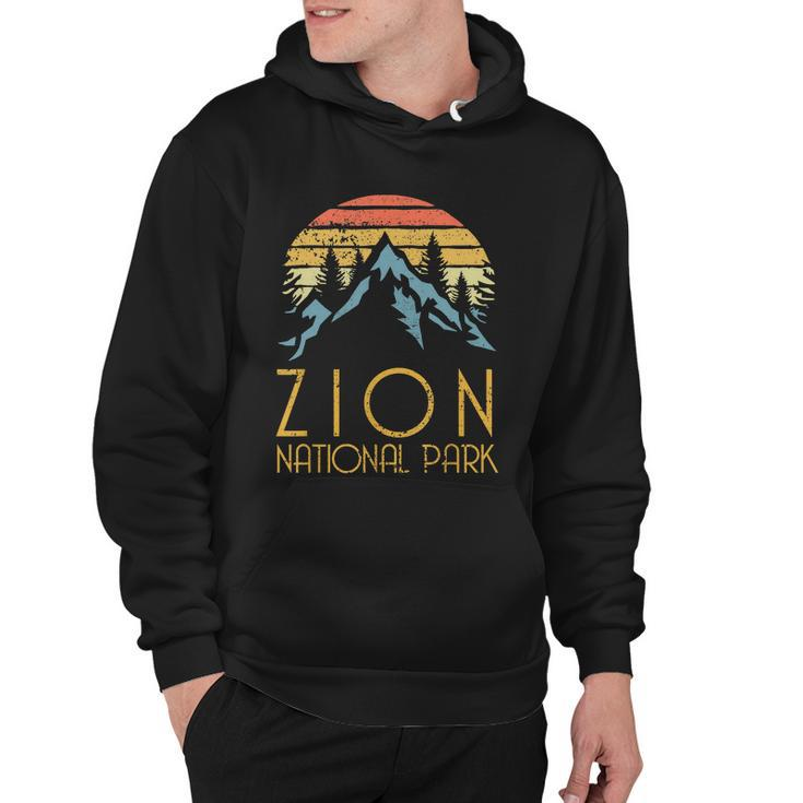 Cool Gift Vintage Retro Zion National Park Utah Gift Tshirt Hoodie