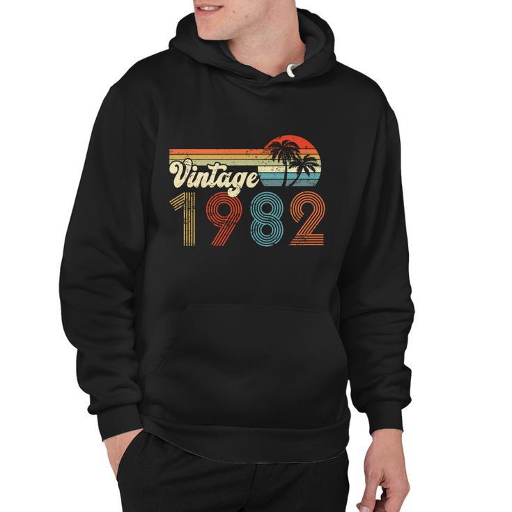 Vintage 1982 Made In 1982 40Nd Birthday Gift 40 Year Old Hoodie