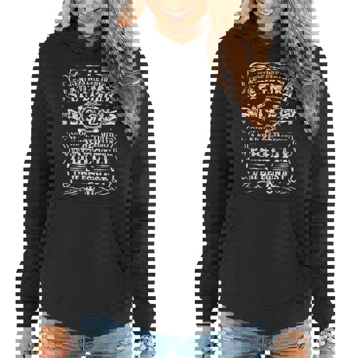 Legends Were Born In September 1982 40Th Birthday Gifts Women Hoodie Graphic Print Hooded Sweatshirt