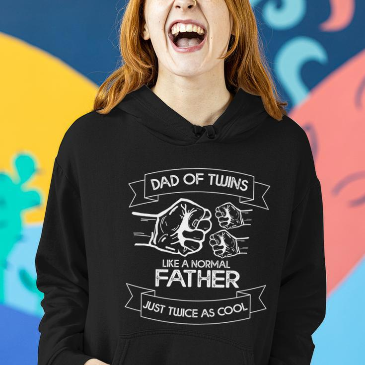 Dad Of Twins Dad Father’S Day New Dad To Be Expecting 2022 Gift Women Hoodie Gifts for Her