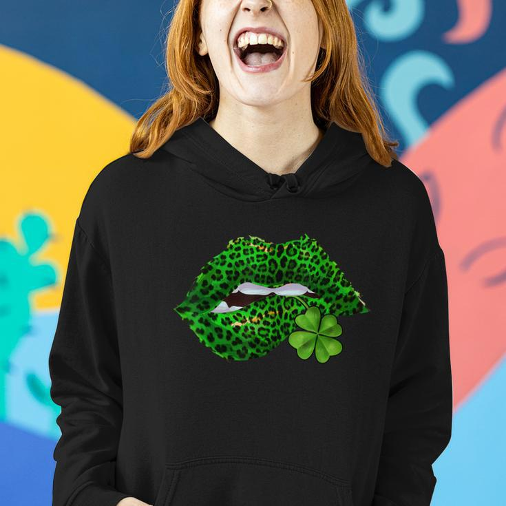 Green Lips Sexy Irish Leopard Shamrock St Patricks Day Graphic Design Printed Casual Daily Basic Women Hoodie Gifts for Her