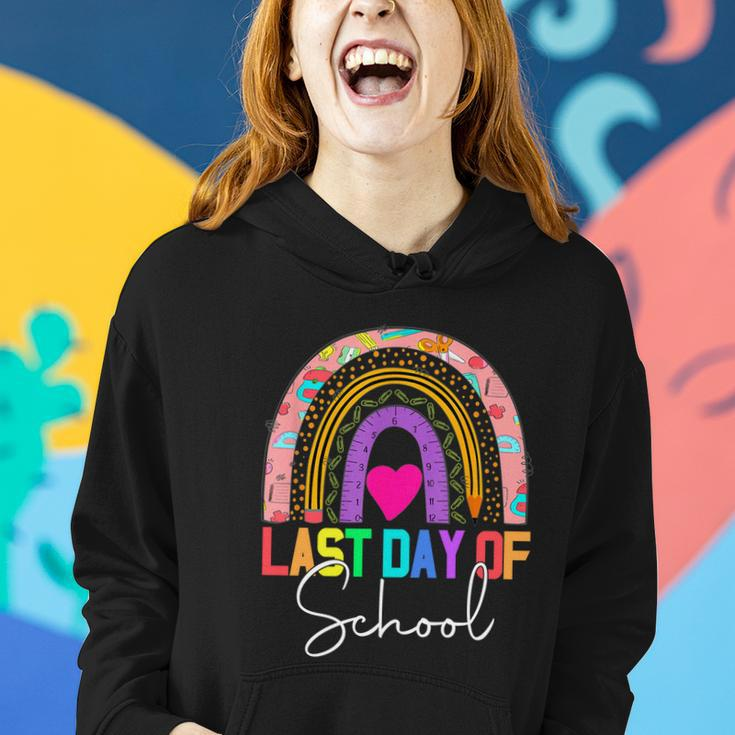 Happy Last Day Of School Teacher Student Graduation Rainbow Gift V3 Women Hoodie Gifts for Her
