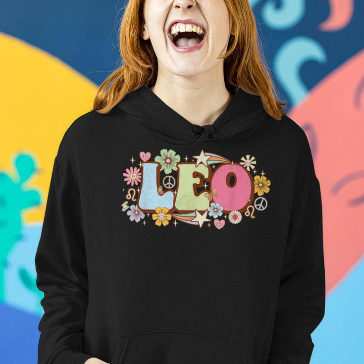 Retro Leo Zodiac Sign Astrology July August Birthday Leo V3 Women Hoodie Gifts for Her