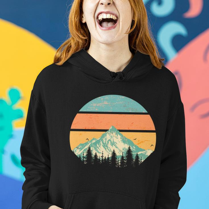 Retro Mountain Wilderness Vintage Tshirt Women Hoodie Gifts for Her