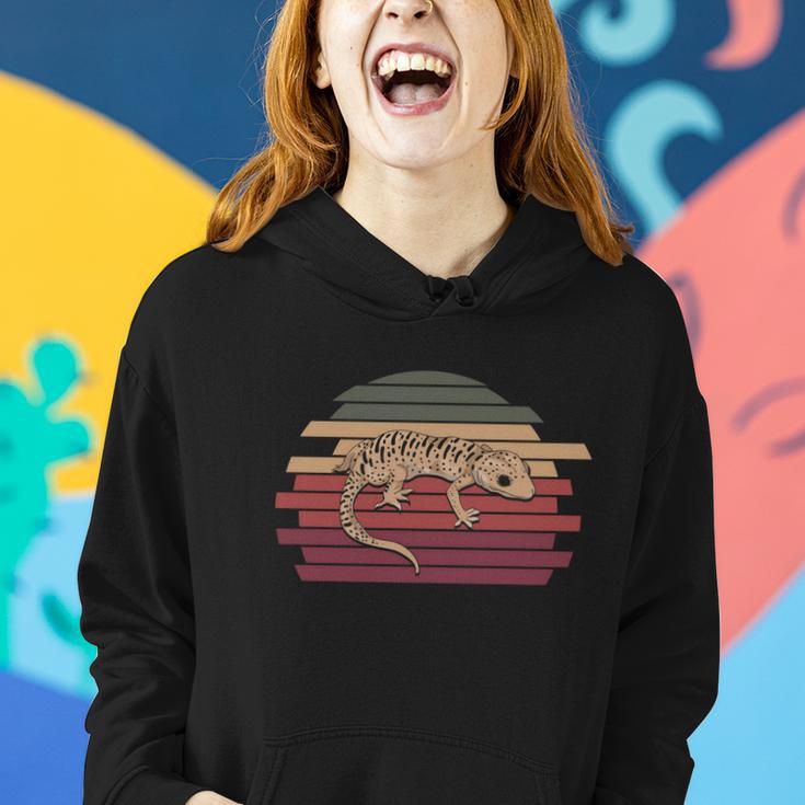 Retro Reptile Keeper Lizard Animal Lover Leopard Gecko Gift Women Hoodie Gifts for Her