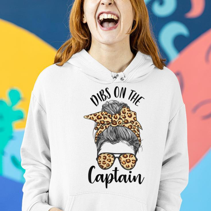 Womens Funny Captain Wife Dibs On The Captain Saying Cute Messy Bun Women Hoodie Gifts for Her
