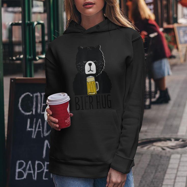 Funny Oktoberfest Design Bier Beer Bear Hug German Party  Women Hoodie