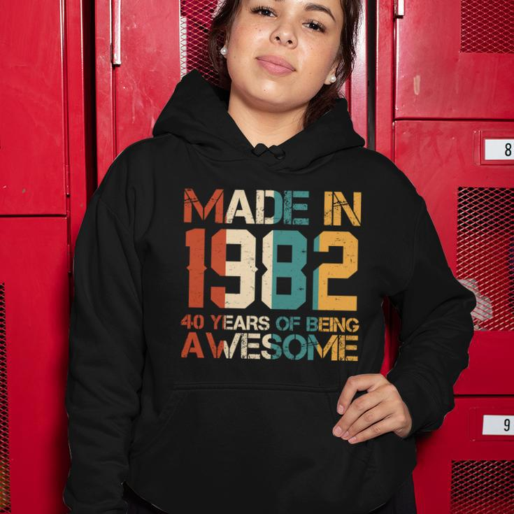 Retro Made In 1982 40 Years Of Being Awesome Birthday Women Hoodie Unique Gifts