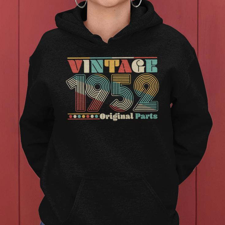 Retro 60S 70S Style Vintage 1952 Original Parts 70Th Birthday Tshirt Women Hoodie
