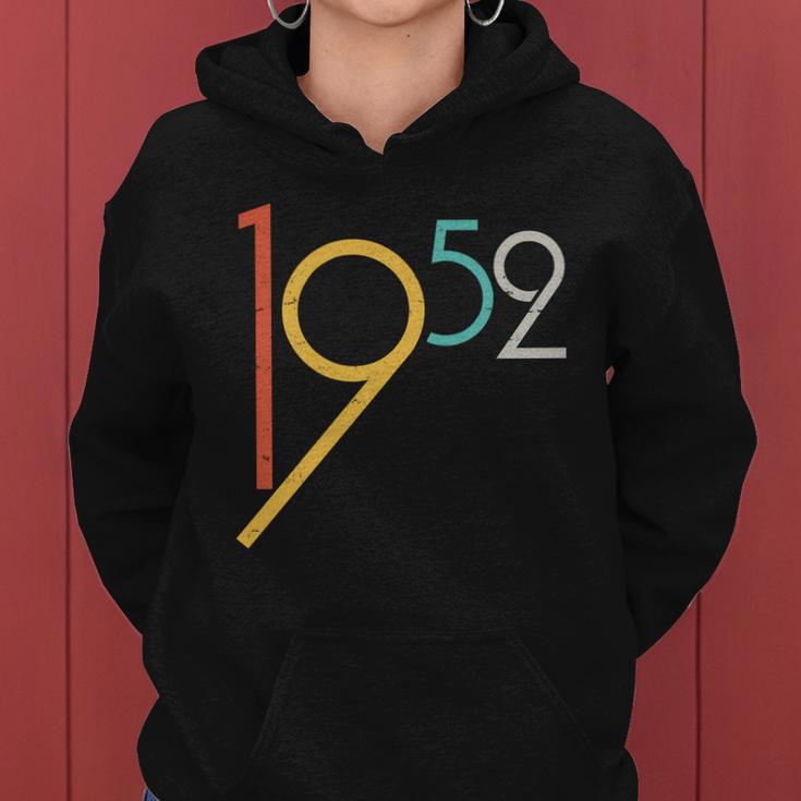 Retro Vintage 1952 70Th Birthday Women Hoodie