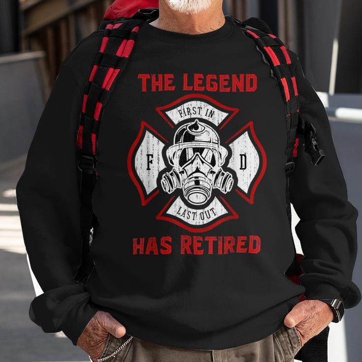 Firefighter Retired Fireman Retirement Proud Firefighter Sweatshirt Gifts for Old Men