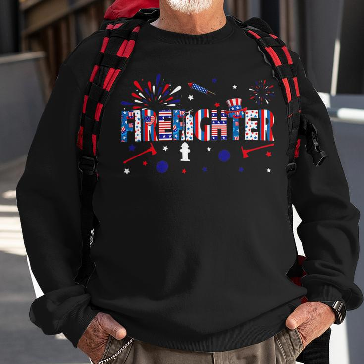 Firefighter Retro American Flag Firefighter Jobs 4Th Of July Fathers Day V3 Sweatshirt Gifts for Old Men