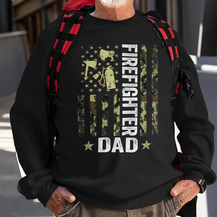 Firefighter Usa Flag Camouflage Firefighter Dad Patriotic Fathers Day_ Sweatshirt Gifts for Old Men