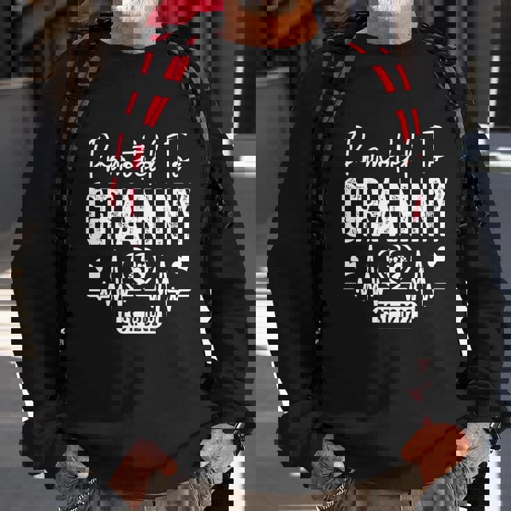 Promoted To Granny Est 2022 Soon To Be Granny Funny Gift Graphic Design Printed Casual Daily Basic Sweatshirt Gifts for Old Men