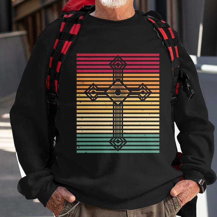 Retro Christian Gift Vintage Catholic Cross Christianity Great Gift Sweatshirt Gifts for Old Men