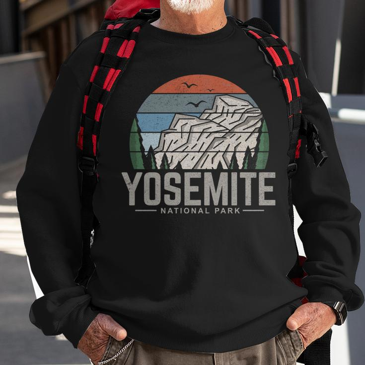Vintage Retro Yosemite National Park HikingSweatshirt Gifts for Old Men