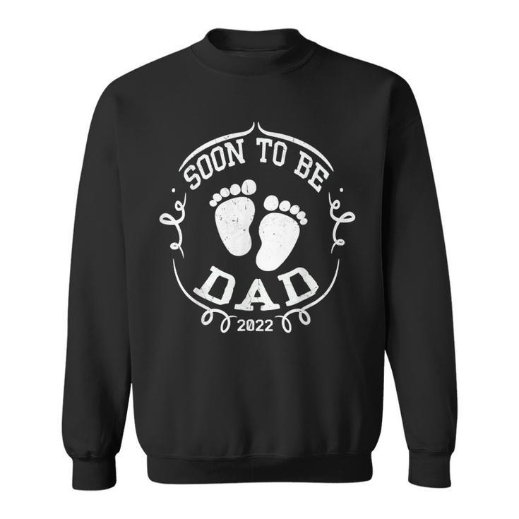 2022 Mens Soon To Be Dad 2022 Fathers Day First Time Daddy  Men Women Sweatshirt Graphic Print Unisex