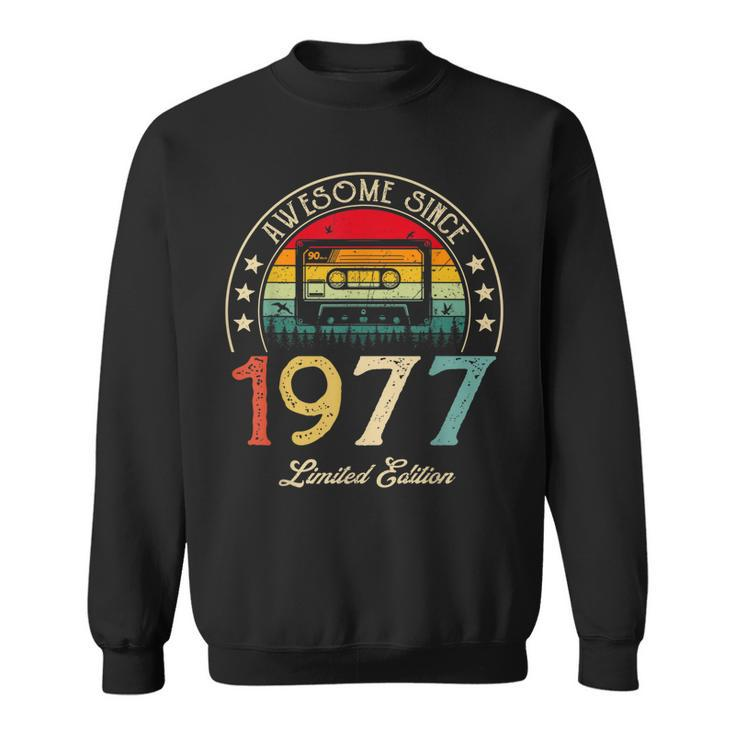 Awesome Since 1977 Vintage 1977 45Th Birthday 45 Years Old  Sweatshirt