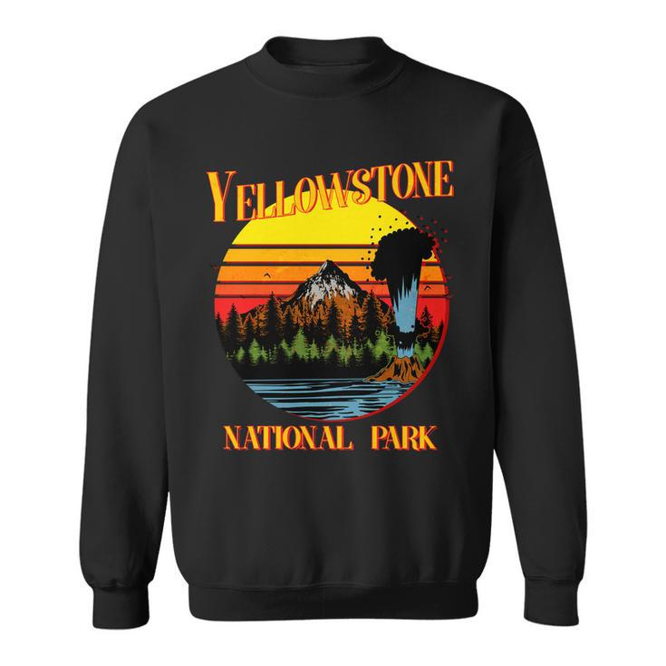 Retro Yellowstone National Park Tshirt Sweatshirt