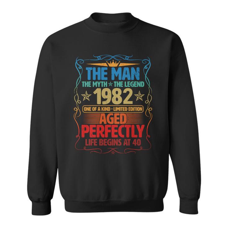 The Man Myth Legend 1982 Aged Perfectly 40Th Birthday Tshirt Sweatshirt