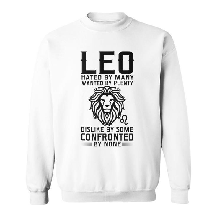 Lion Graphic Art July August Birthday Gifts Leo Zodiac Sign Sweatshirt