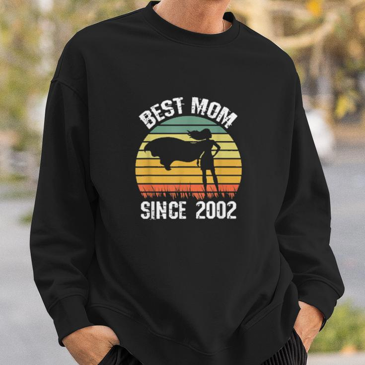 Best Mom Since 2002 Hero Super Mother Birthday Retro Vintage Men Women Sweatshirt Graphic Print Unisex Gifts for Him