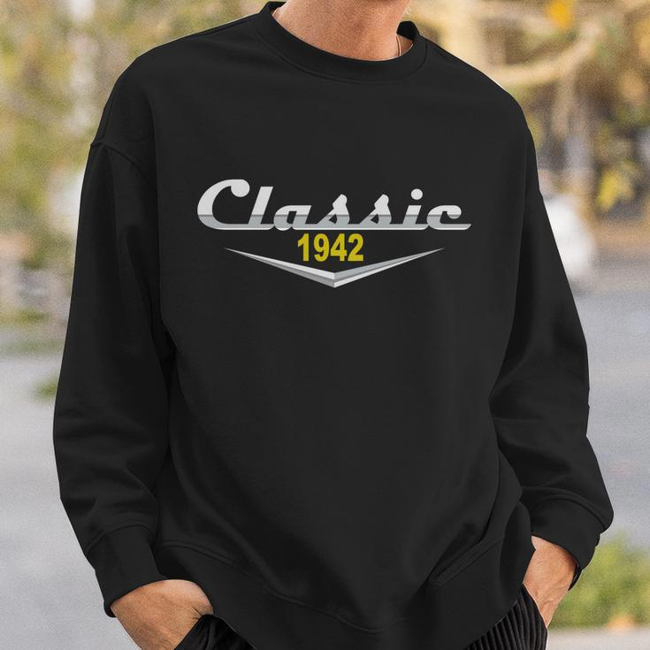 Classic 1942 Vintage 80Th Birthday Sweatshirt Gifts for Him