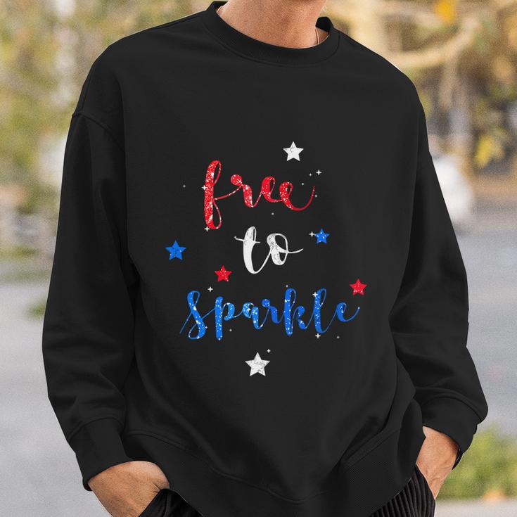 Free To Sparkle Funny Girl Shirt Women 4Th Of July Sparklers Sweatshirt Gifts for Him