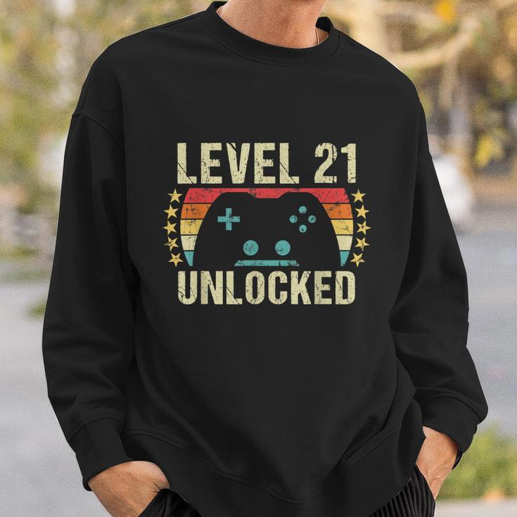 Gaming Vintage 21St Birthday Gift 21 Year Old Boy Girl Gamer Sweatshirt Gifts for Him