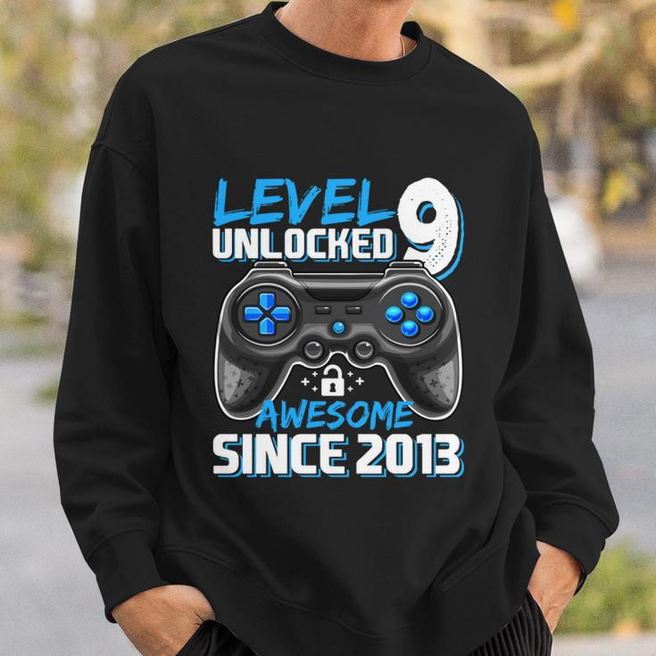Level 9 Unlocked Awesome 2013 Video Game 9Th Birthday Gift Sweatshirt Gifts for Him