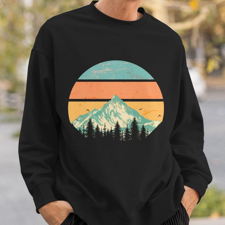 Retro Mountain Wilderness Vintage Tshirt Sweatshirt Gifts for Him