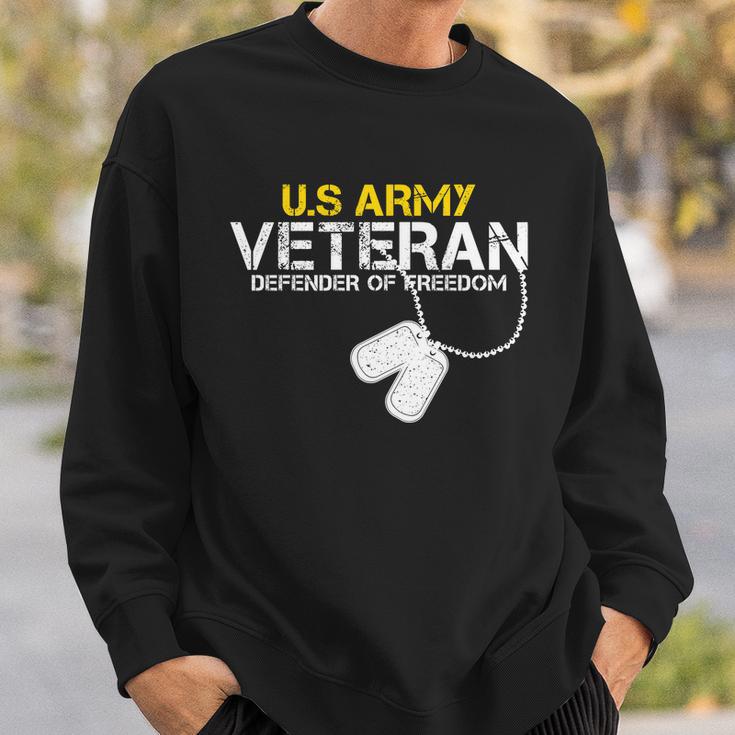 Us Army Veteran Defender Of Freedom Sweatshirt Gifts for Him