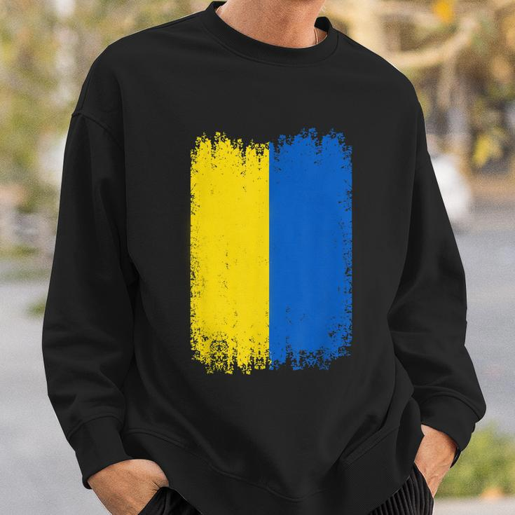 Vintage Ukraine Ukrainian National Flag Patriotic Ukrainians V2 Sweatshirt Gifts for Him