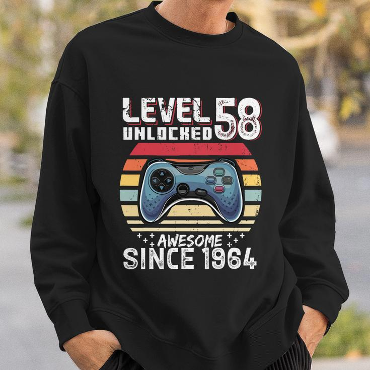 Vintage Video Gamer Birthday Level 58 Unlocked 58Th Birthday Sweatshirt Gifts for Him