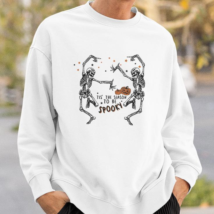 Halloween Tis_ The Season To Be Spooky Dancing Skeleton Men Women Sweatshirt Graphic Print Unisex Gifts for Him