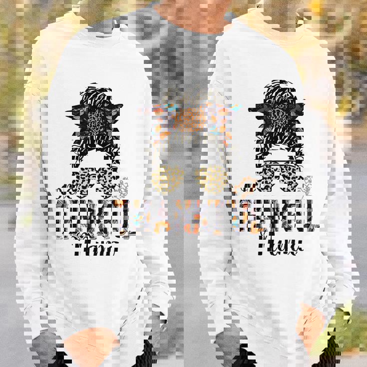 One Thankful Mama Messy Bun Glasses Women Mom Thanksgiving Sweatshirt Gifts for Him