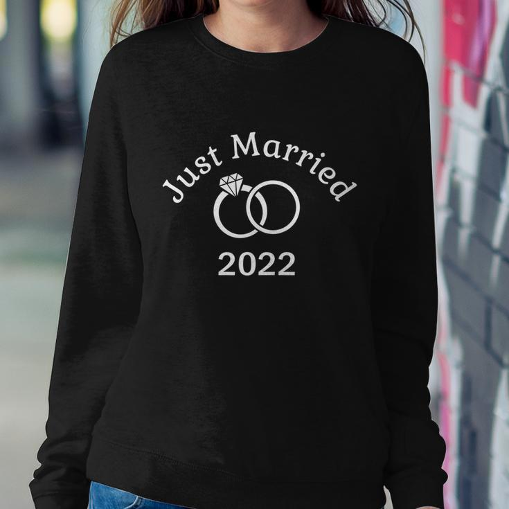 2022 Wedding Ring Matching Couple Just Married Sweatshirt Gifts for Her