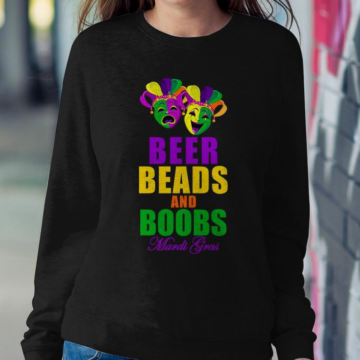 Beer Beads And Boobs Mardi Gras New Orleans T-Shirt Graphic Design Printed Casual Daily Basic Sweatshirt Gifts for Her