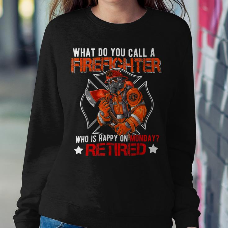 Firefighter Vintage Happy Retired Firefighter Funny Retirement Family_ V2 Sweatshirt Gifts for Her