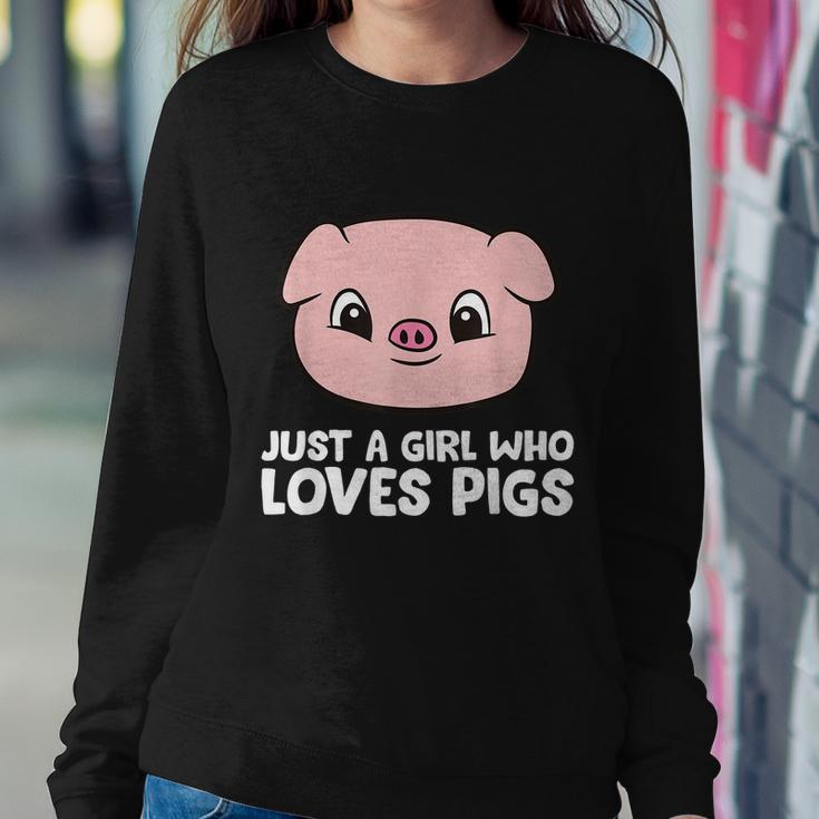 Pigs Farmer Girl Just A Girl Who Loves Pigs Graphic Design Printed Casual Daily Basic Sweatshirt Gifts for Her