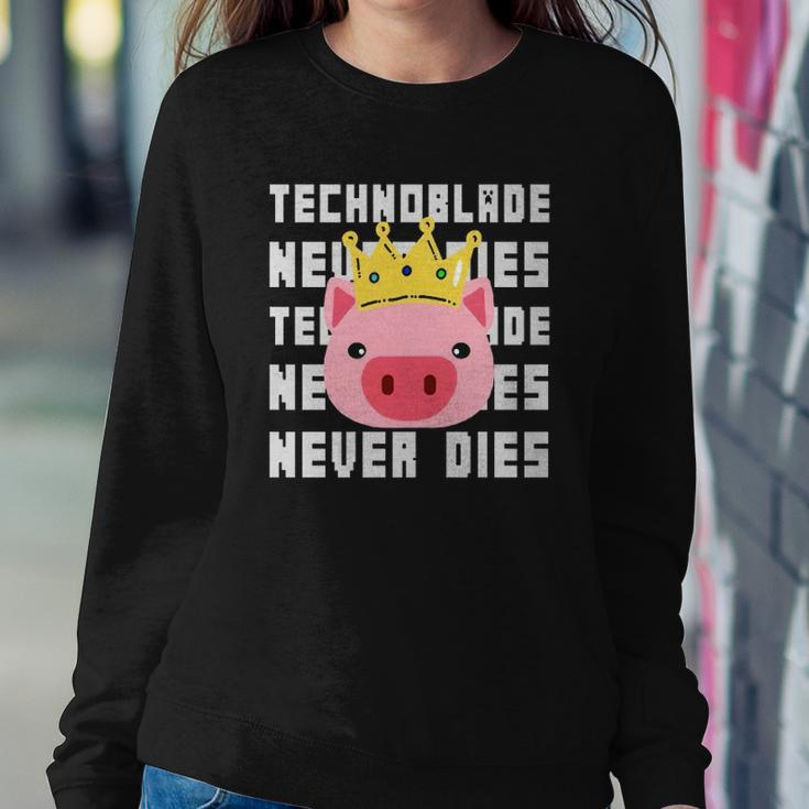 Technoblade Never Dies Technoblade Dream Smp Gift Sweatshirt Gifts for Her