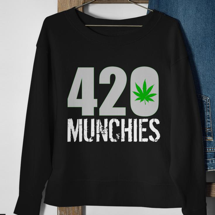 420 Munchies Weed Leaf Sweatshirt Gifts for Old Women