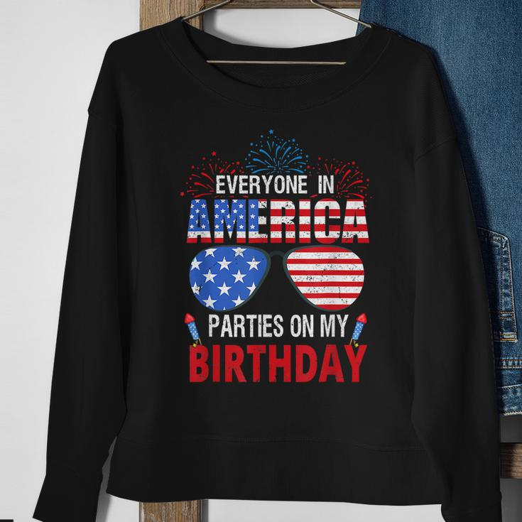 4Th Of July Birthday Gifts Funny Bday Born On 4Th Of July Sweatshirt Gifts for Old Women