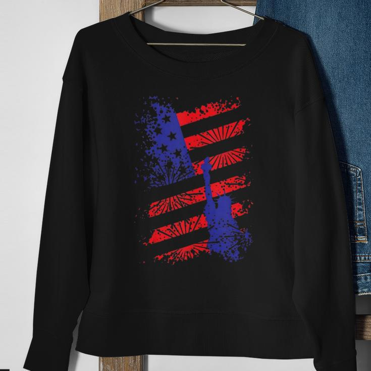 4Th Of July Usa Flag American Patriotic Statue Of Liberty Sweatshirt Gifts for Old Women